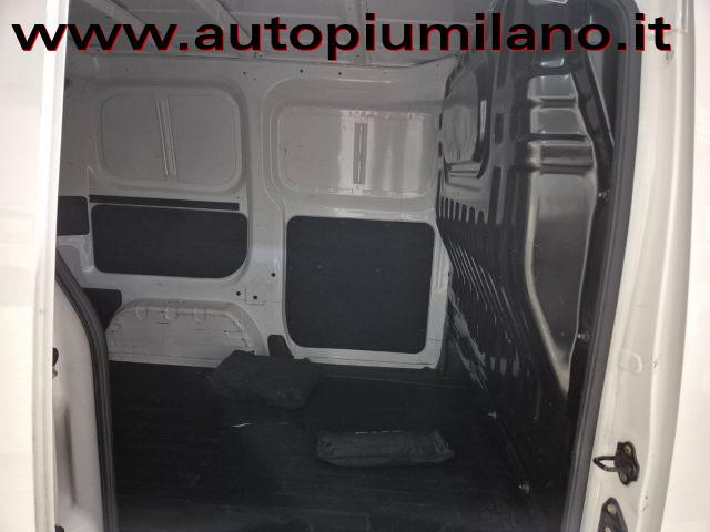 NISSAN e-NV200 EV Van Courier 5 porte