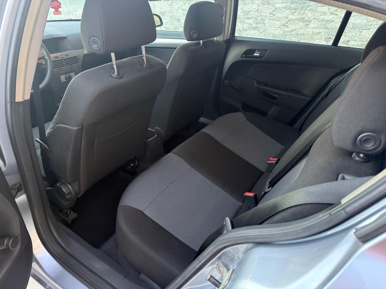 Opel Astra 1.7 CDTI 101CV 5 porte Cosmo