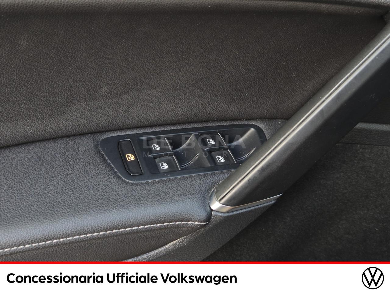 Volkswagen Golf 5p 2.0 tdi highline executive 150cv dsg e6