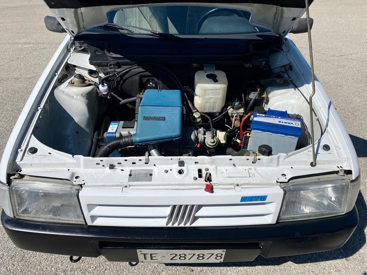 Fiat Uno 60 5 porte SX. SCIONERI