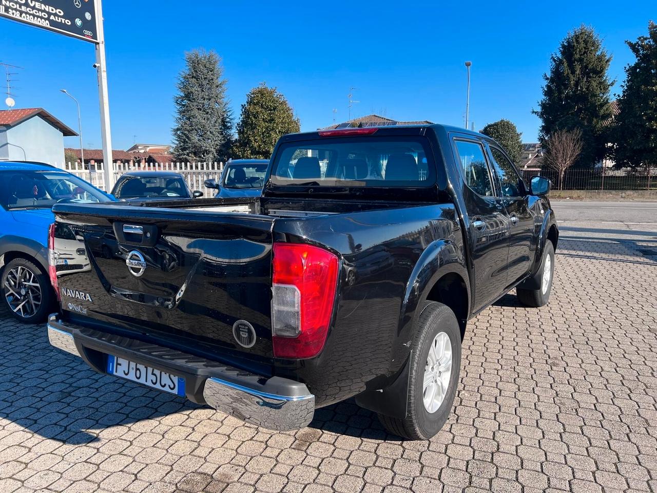 Nissan Navara 2.3 dCi 4WD King Cab Visia