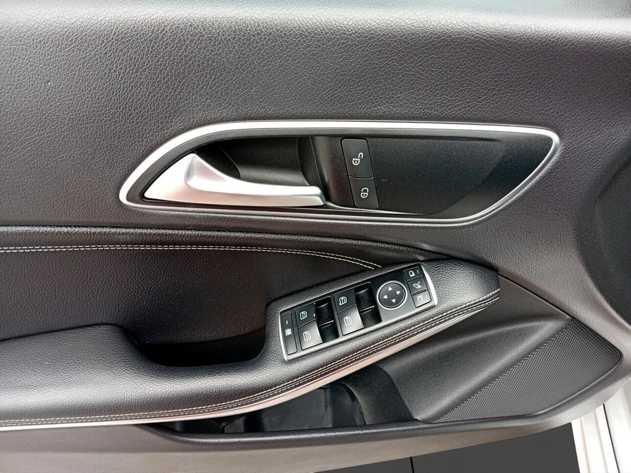 Mercedes-benz CLA 200 d S.W. Automatic SPORT RETROCAMERA