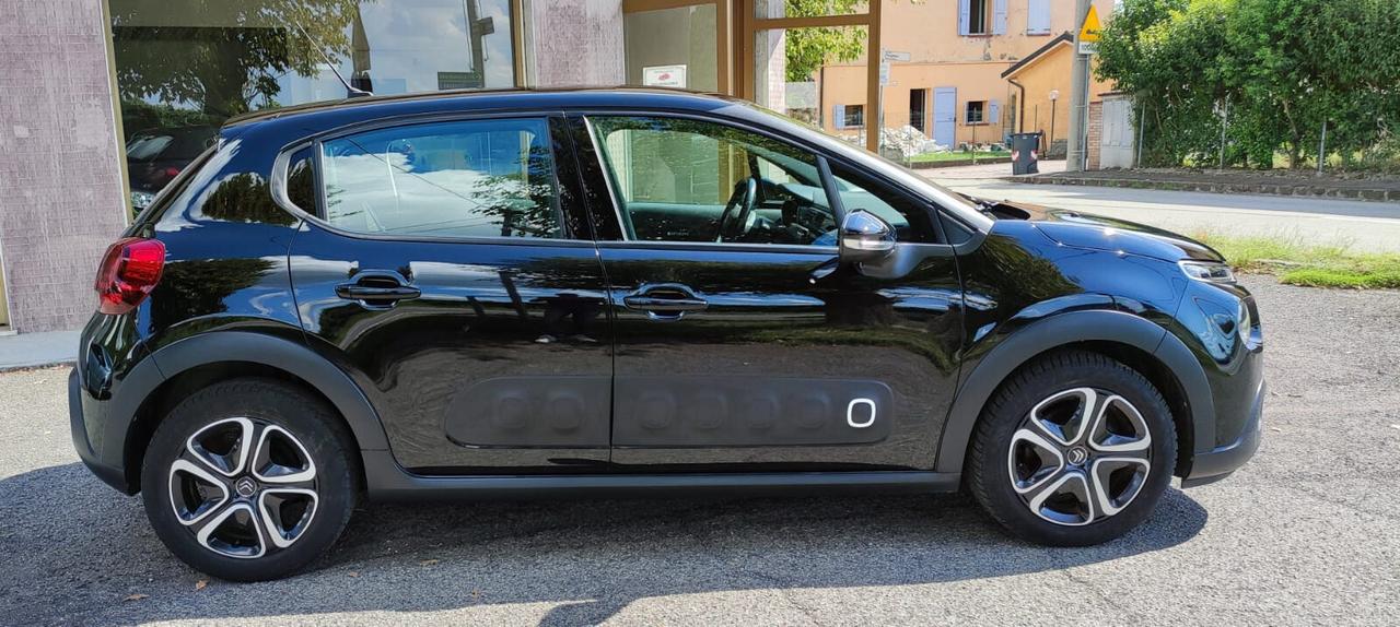 Citroen C3 PureTech 82 GPL Shine
