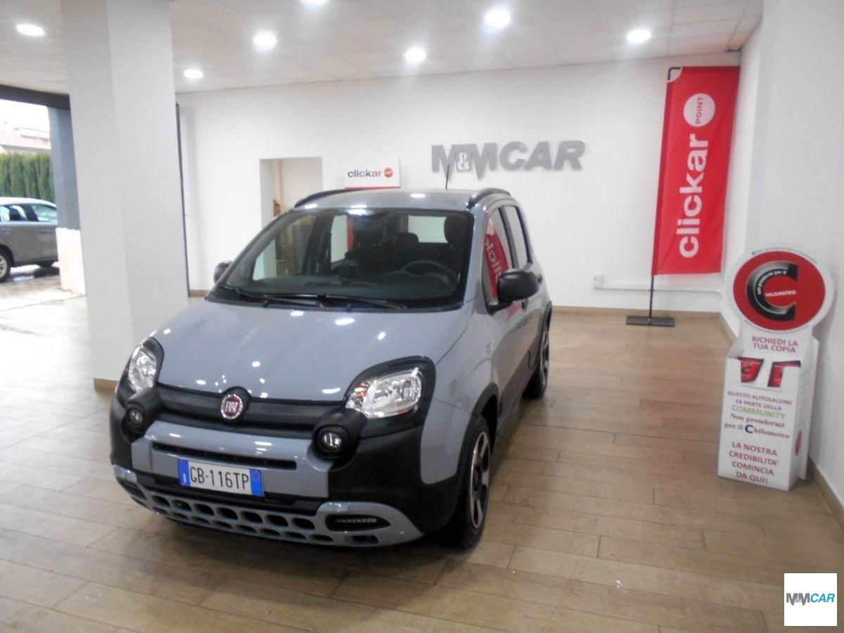 FIAT - Panda - 1.0 FireFly S&S Hybrid City Cross