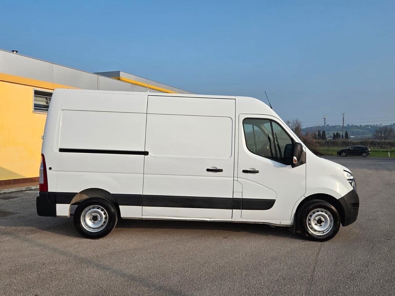 NISSAN INTERSTAR 35 2.3 dCi 135 cv PM-TM -PROMO MAGGIO GA FIN&SAFE-