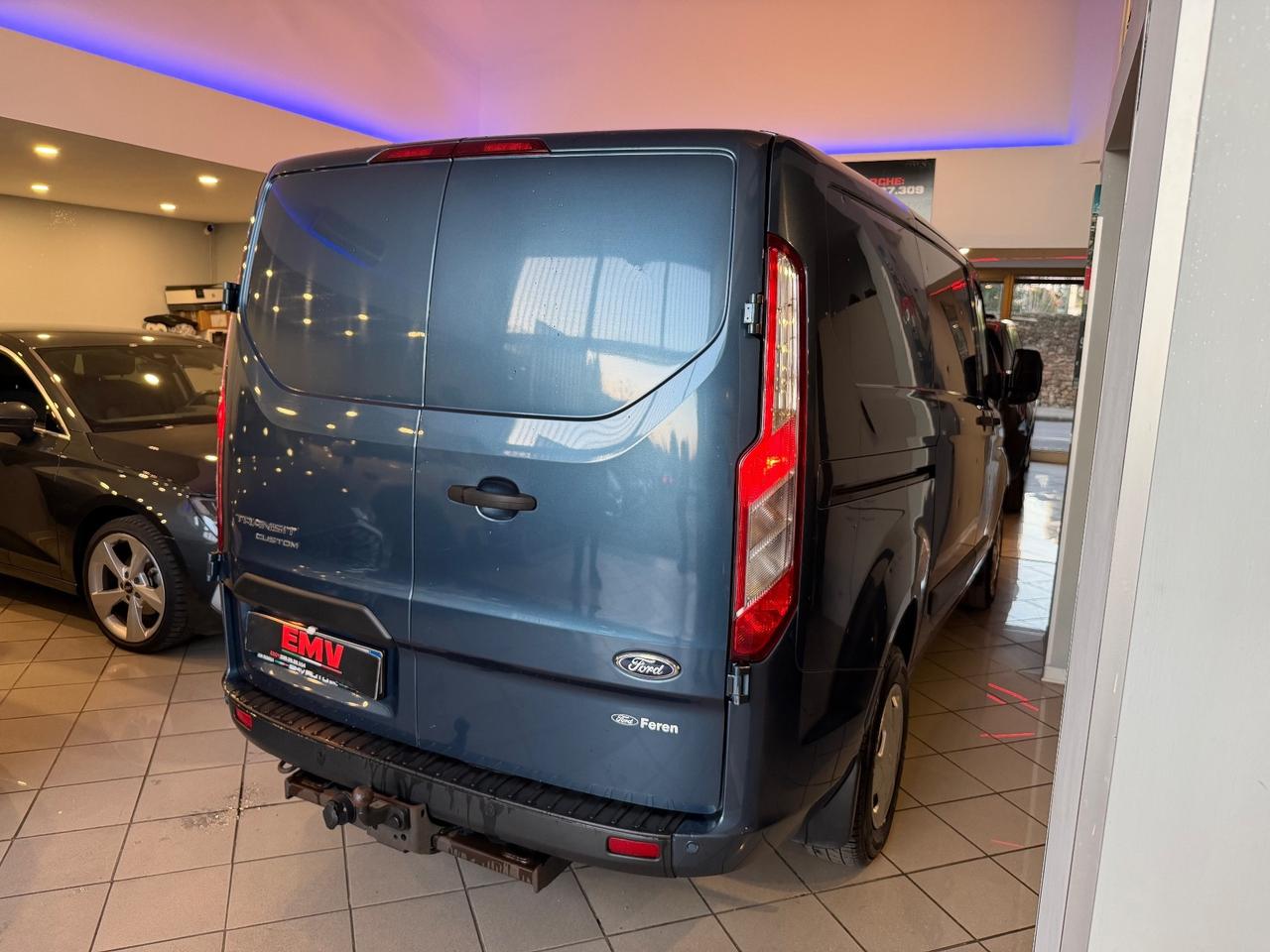 Ford Transit Custom 300 2.0 EcoBlue + IVA