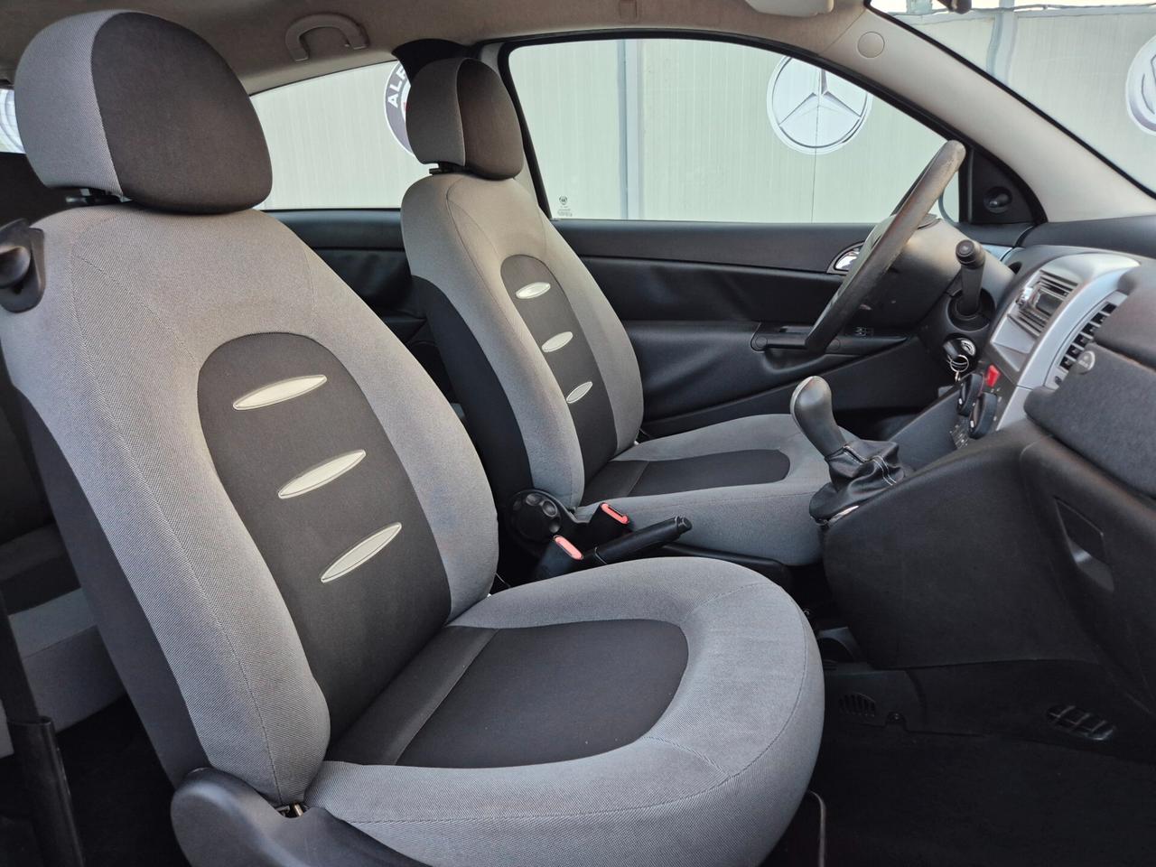 Lancia YPSILON 1.3 MJT 75 CV RESTAYLING NUOVA FULL