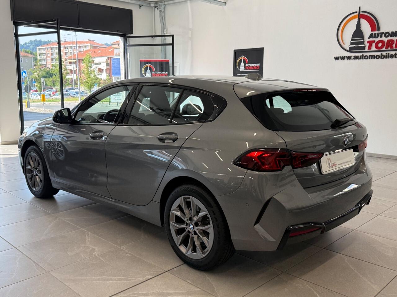 Bmw 120 48V 5p. BUSINESS