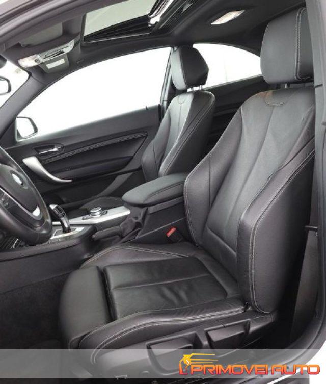 BMW 218 i Coupé Sport Line