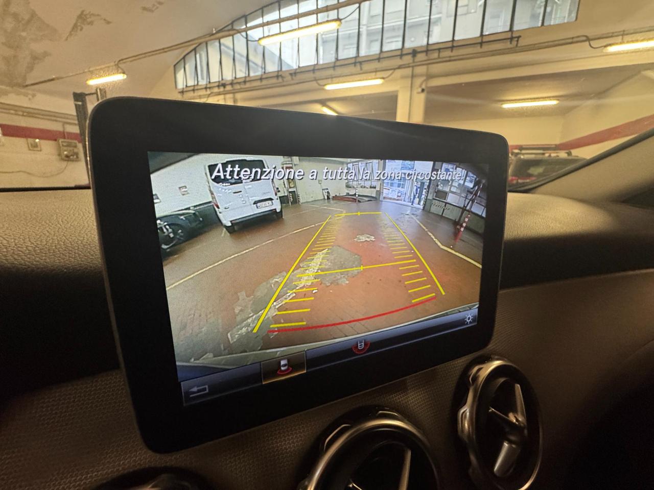 MERCEDES-BENZ GLA 180 d Sport auto UNICO PROPRIETARIO