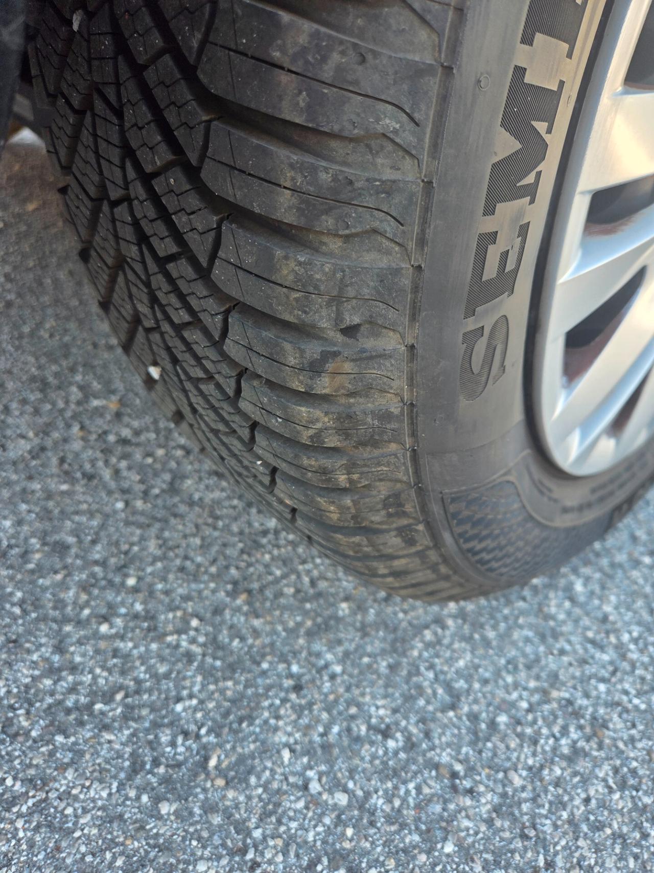 Volkswagen Golf GANCIO TRAINO - 2011