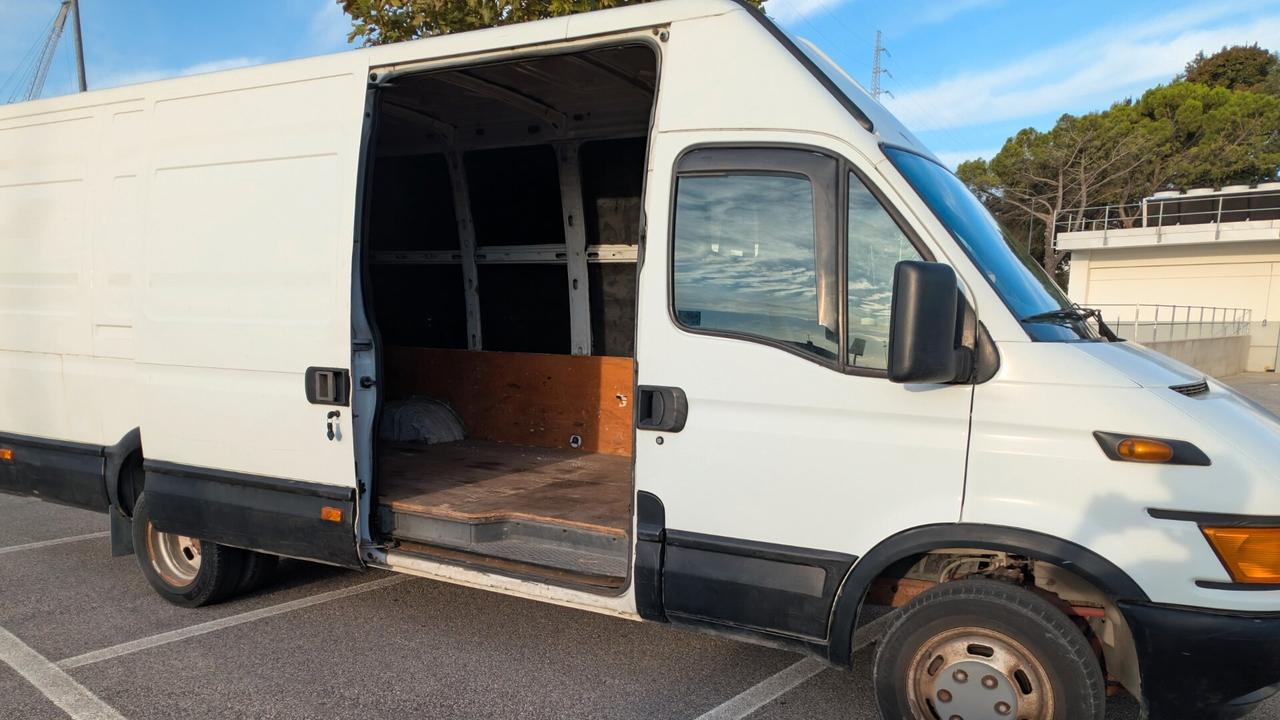 Iveco Daily 2.8 patente B
