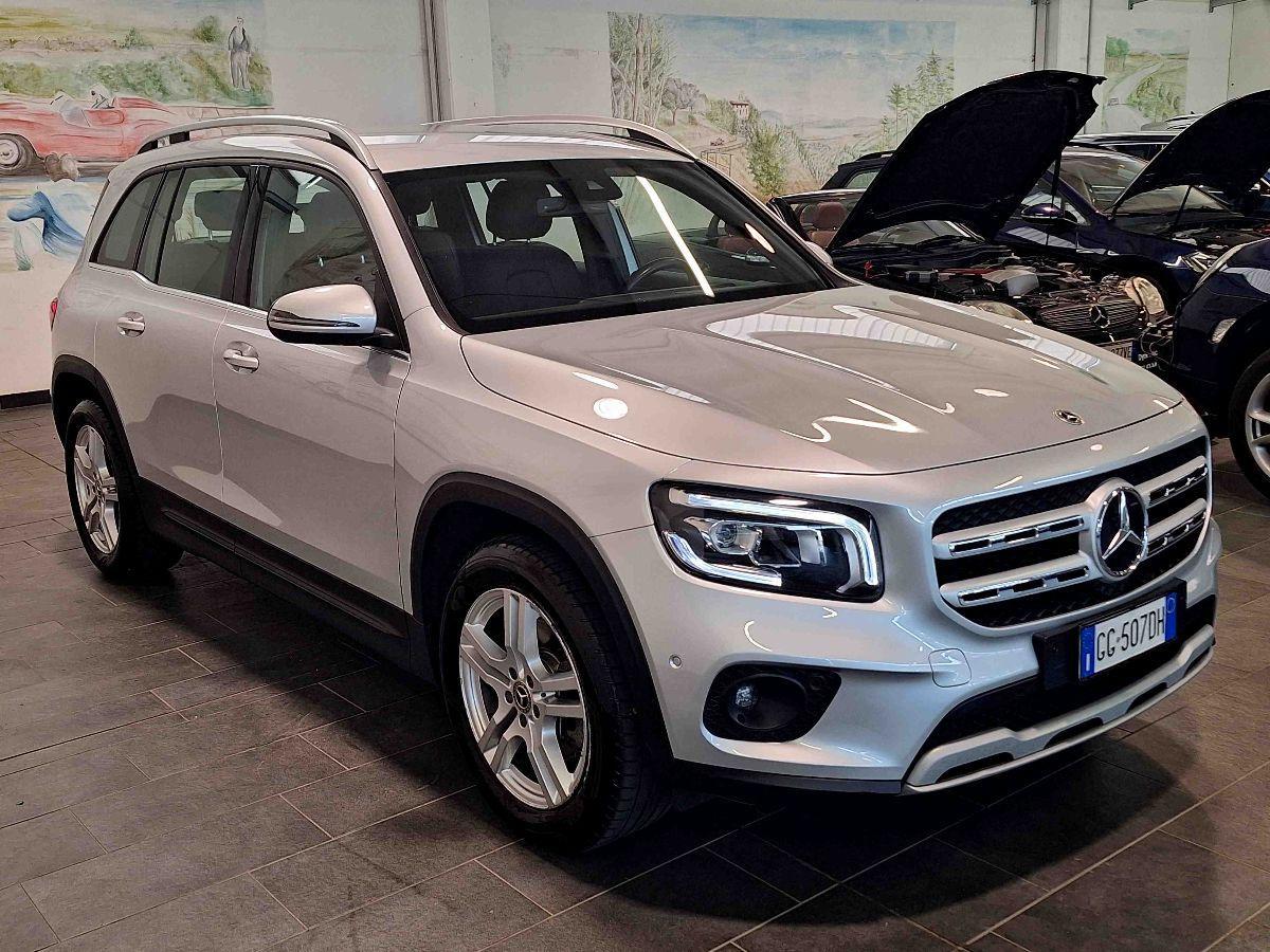 MERCEDES GLB 200d 4MATIC SPORT PLUS 150CV - PELLE- LUCI 64 COLORI - RETROCAMERA - DOPPIO DISPLAY 10.25