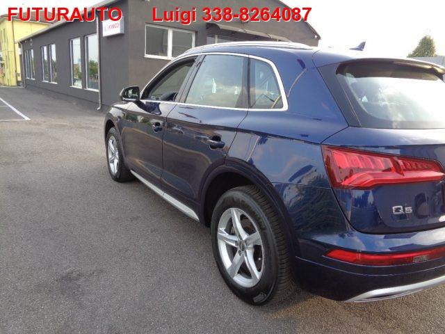 AUDI Q5 40 2.0 TDI 190 CV quattro S tronic Business Sport