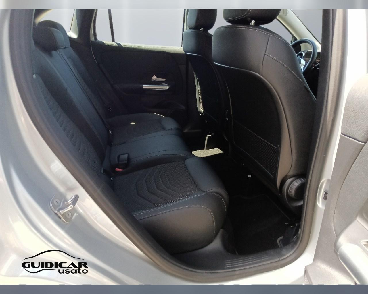 Mercedes-Benz GLA-H247 2023 - GLA 180 d Progressive Advanced auto