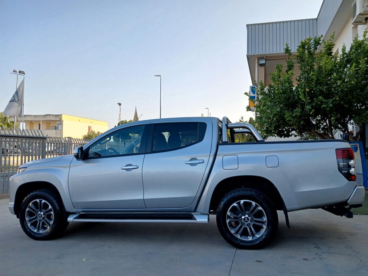 MITSUBISHI New L200 Intense 2.200 DI-D 150cv 4WD