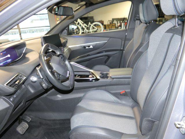 PEUGEOT 3008 PureTech Turbo 130 S&S EAT8 Allure Pack