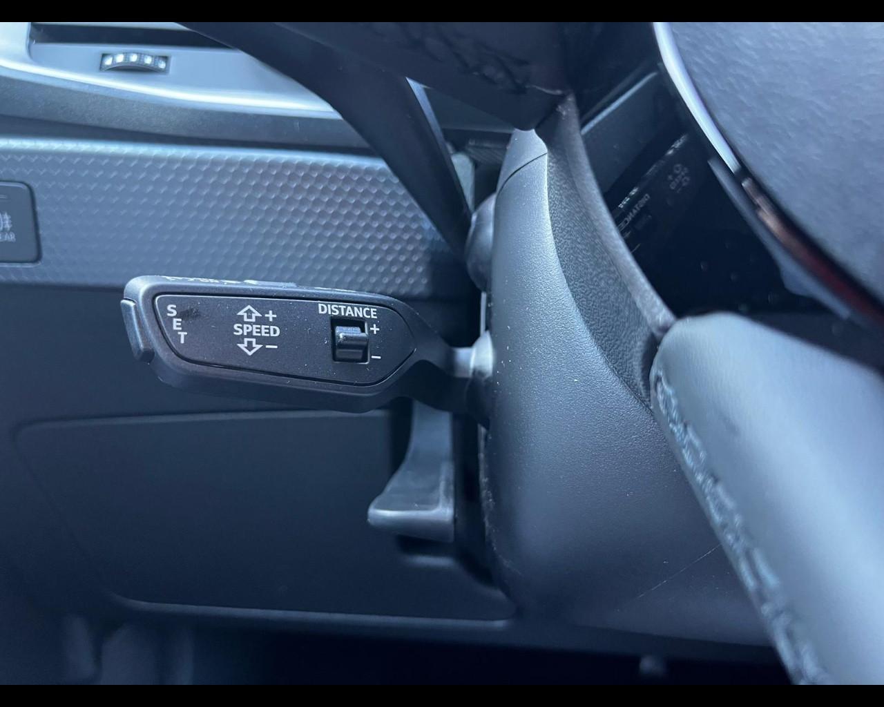 AUDI A1 SPORTBACK 30 TFSI S-TRONIC S LINE EDITION