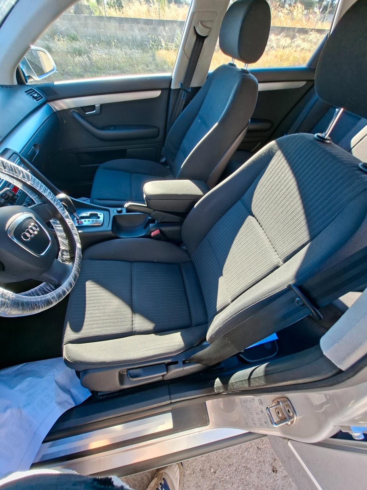 Audi A4 2.0 TDI con 12 mesi di Garanzia