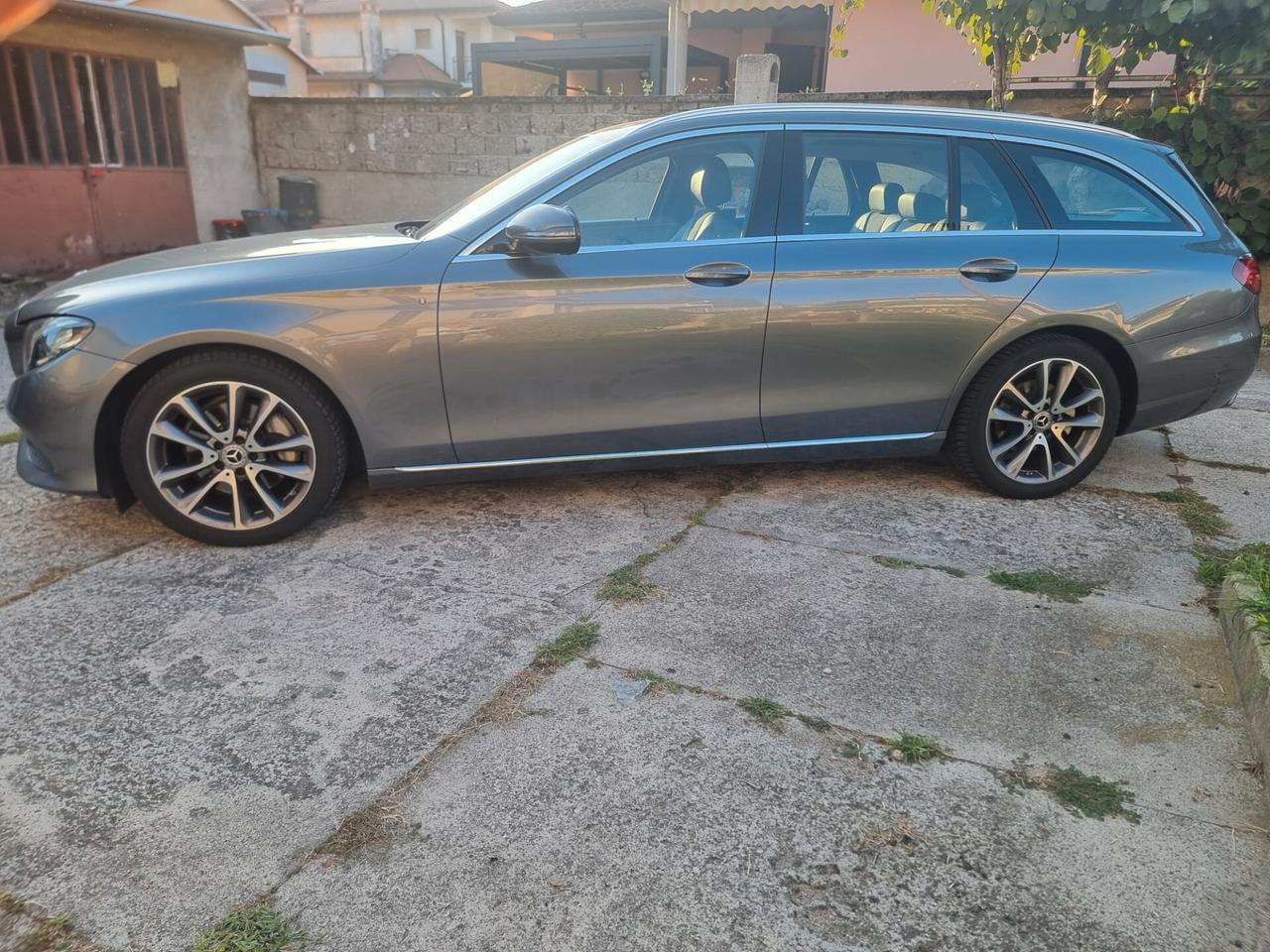 Mercedes-benz E 220 d S.W. Auto Premium Plus