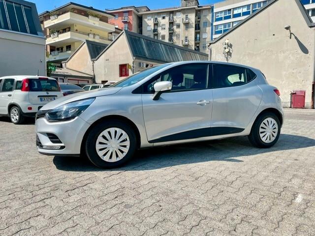 Renault Clio 1.2 75CV 5 porte Life Km 56.000!!!UNICO PROPRIETARIO!!!!