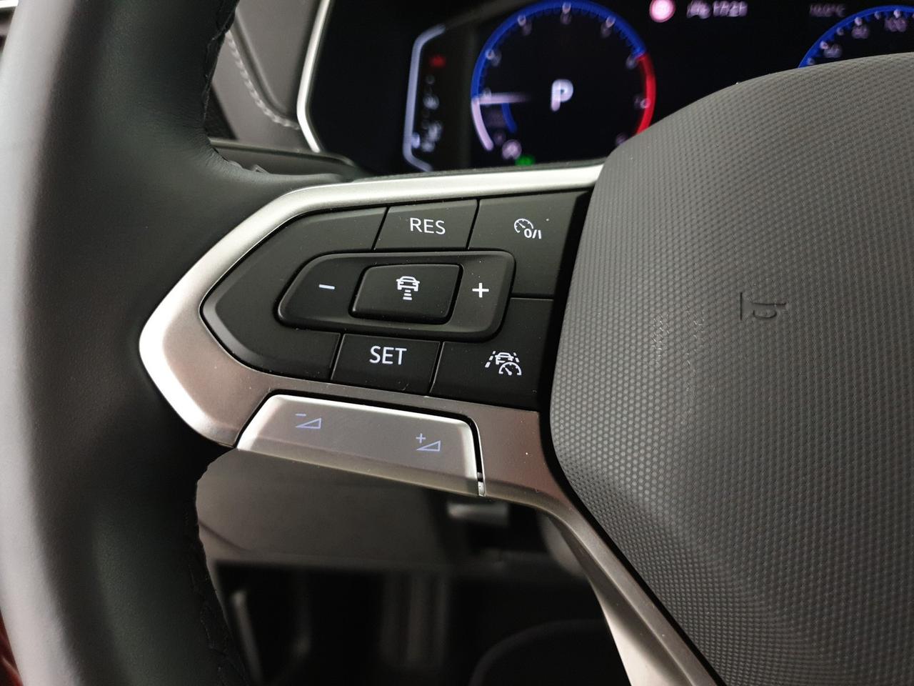 Volkswagen T-Cross 1.0 tsi r-line 115cv dsg