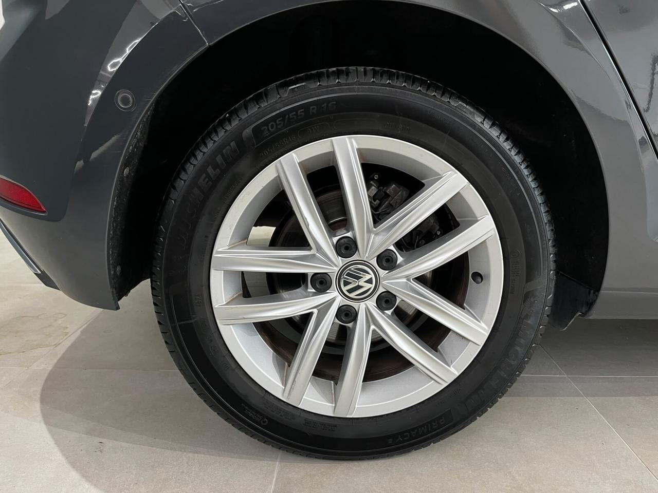 Volkswagen Golf 1.6 TDI 110 CV 5p. Highline BlueMotion Technology