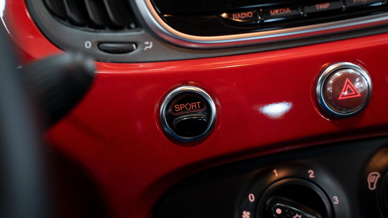 Abarth 595 1.4 TJET 145CV XENO ITALIANA FULL OPTIONAL