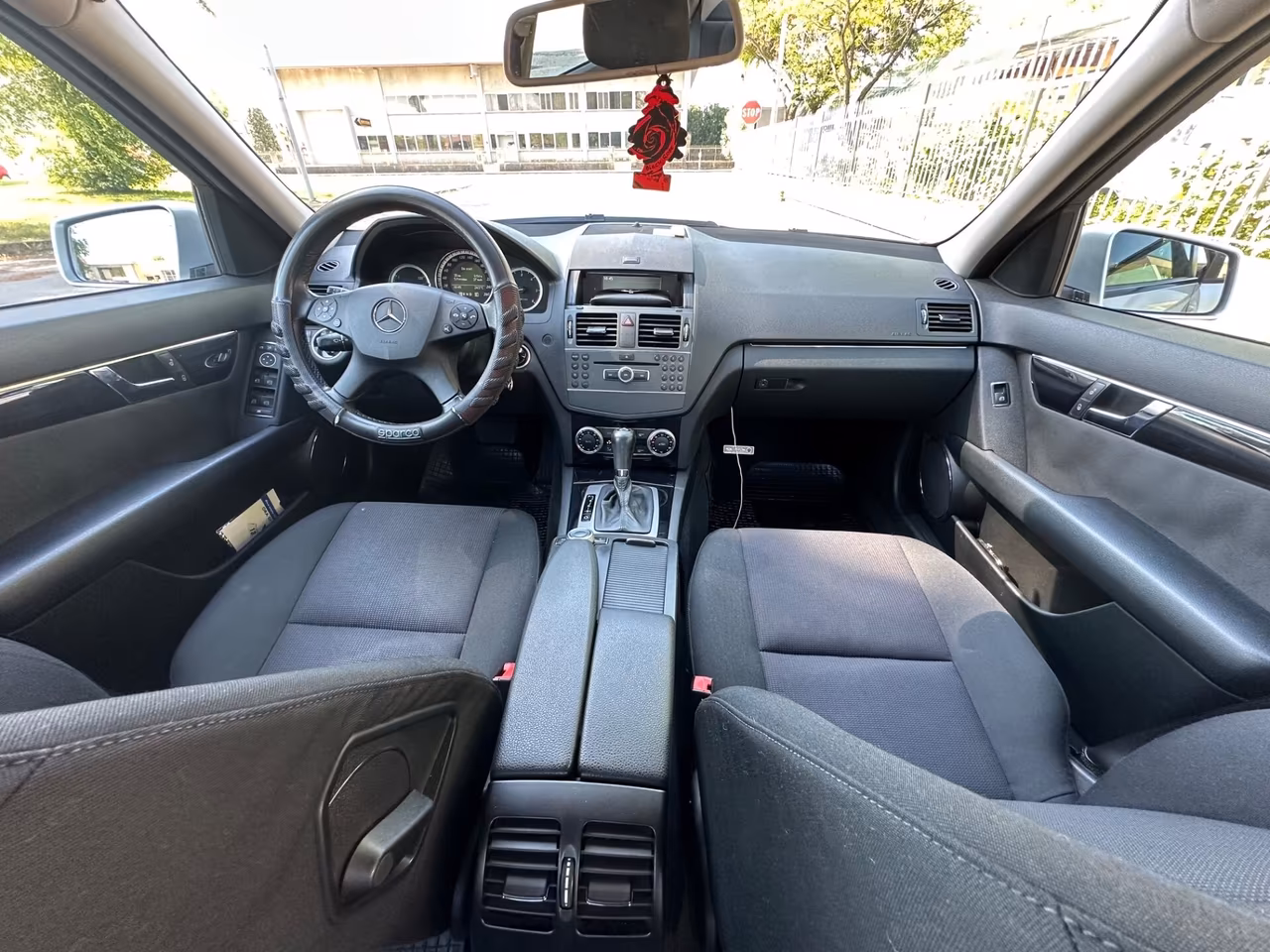 Mercedes-benz C 220 CDI BlueEFFICIENCY Avantgarde