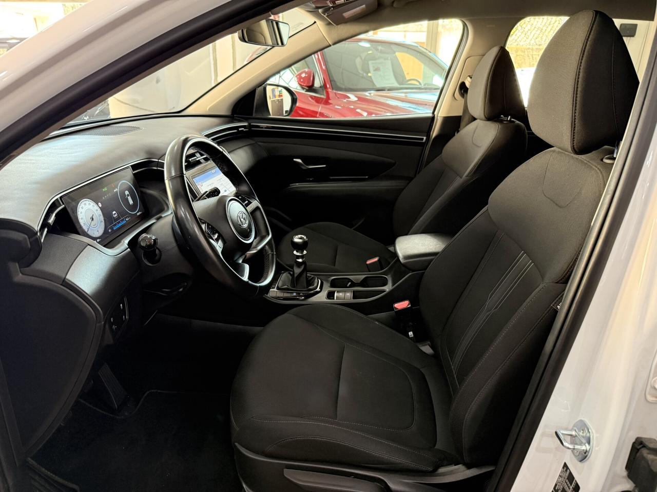 HYUNDAI TUCSON 1.6CRDi MHD 136CV XLine-Marzo 2023