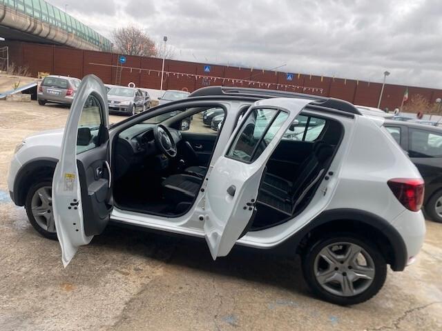 Dacia Sandero 0.9 TCe 12V TurboGPL 90CV Start&Stop Lauréate