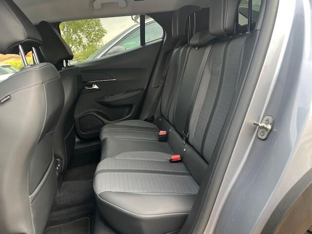 Peugeot 2008 PELLE TELECAMERA SENSORI CERCHI 17" FULL
