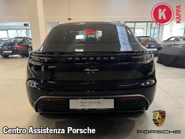 Porsche Macan EV