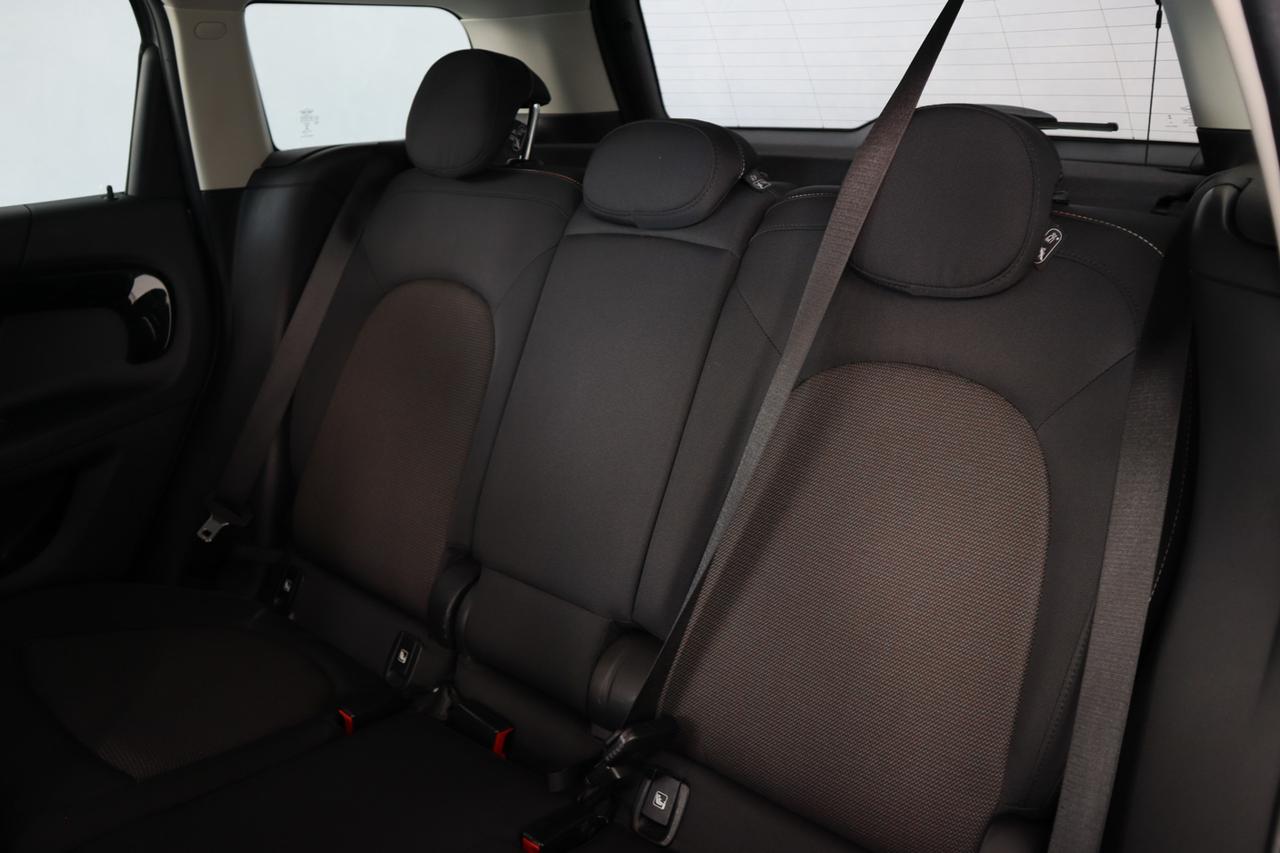 Mini mini countryman f60 mini countryman 1.5 cooper essential auto 1.5 Automatic Cooper Essential