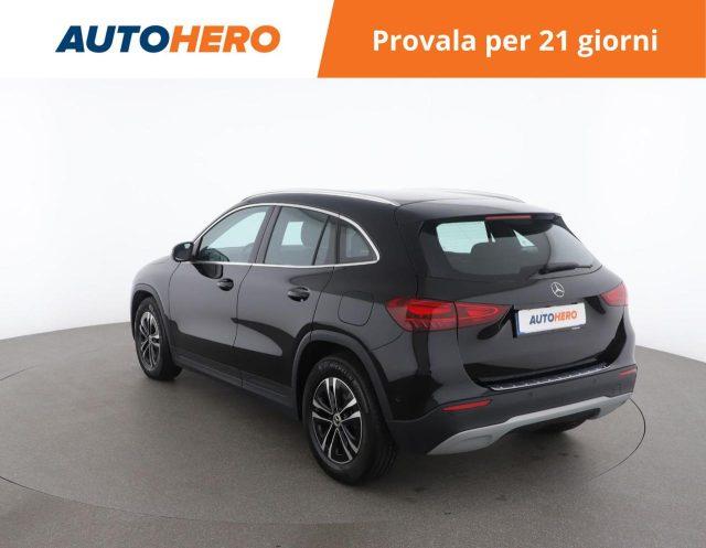 MERCEDES-BENZ GLA 180 Automatic Executive