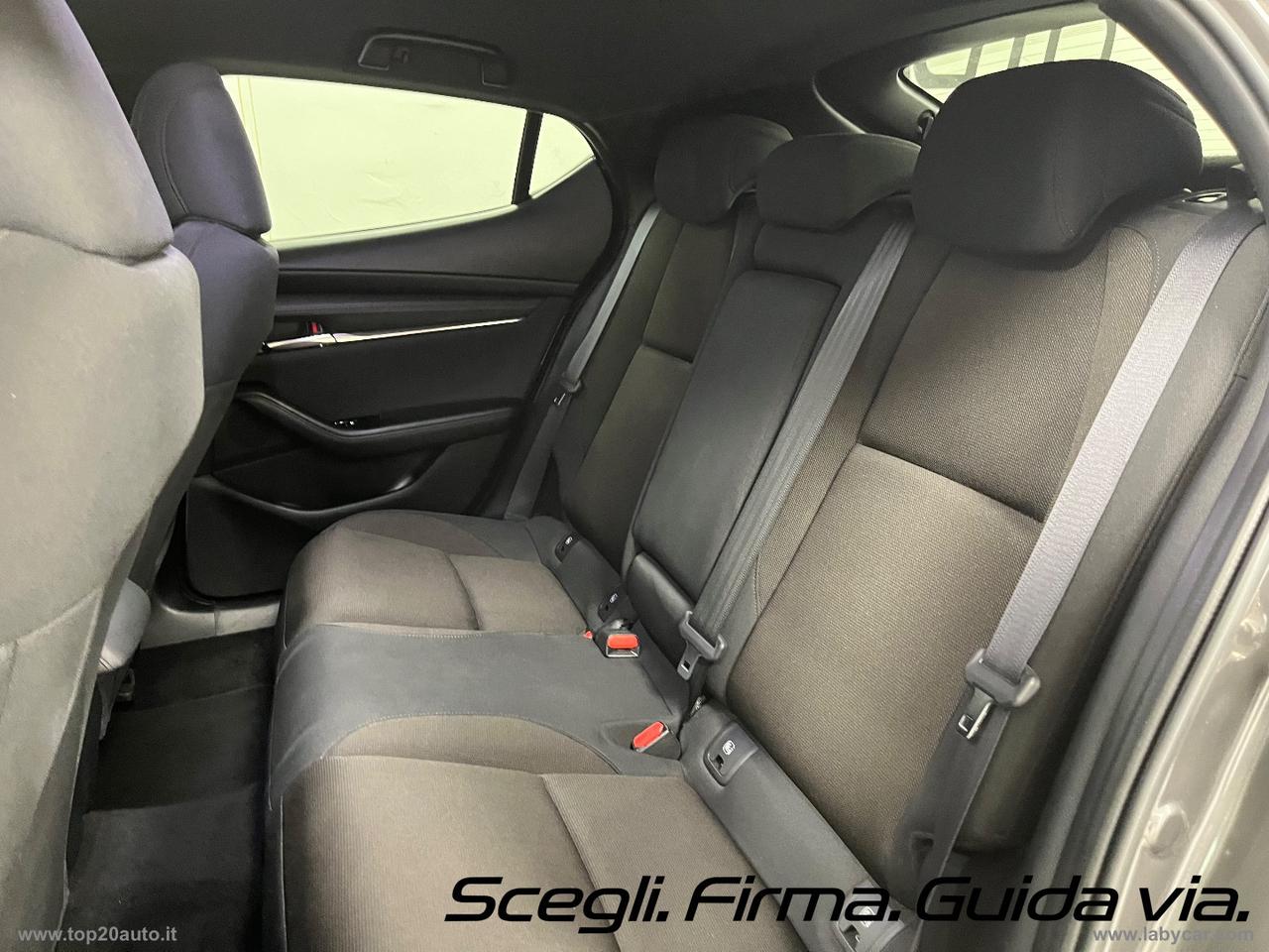 MAZDA Mazda3 1.8L Skyactiv-D Executive