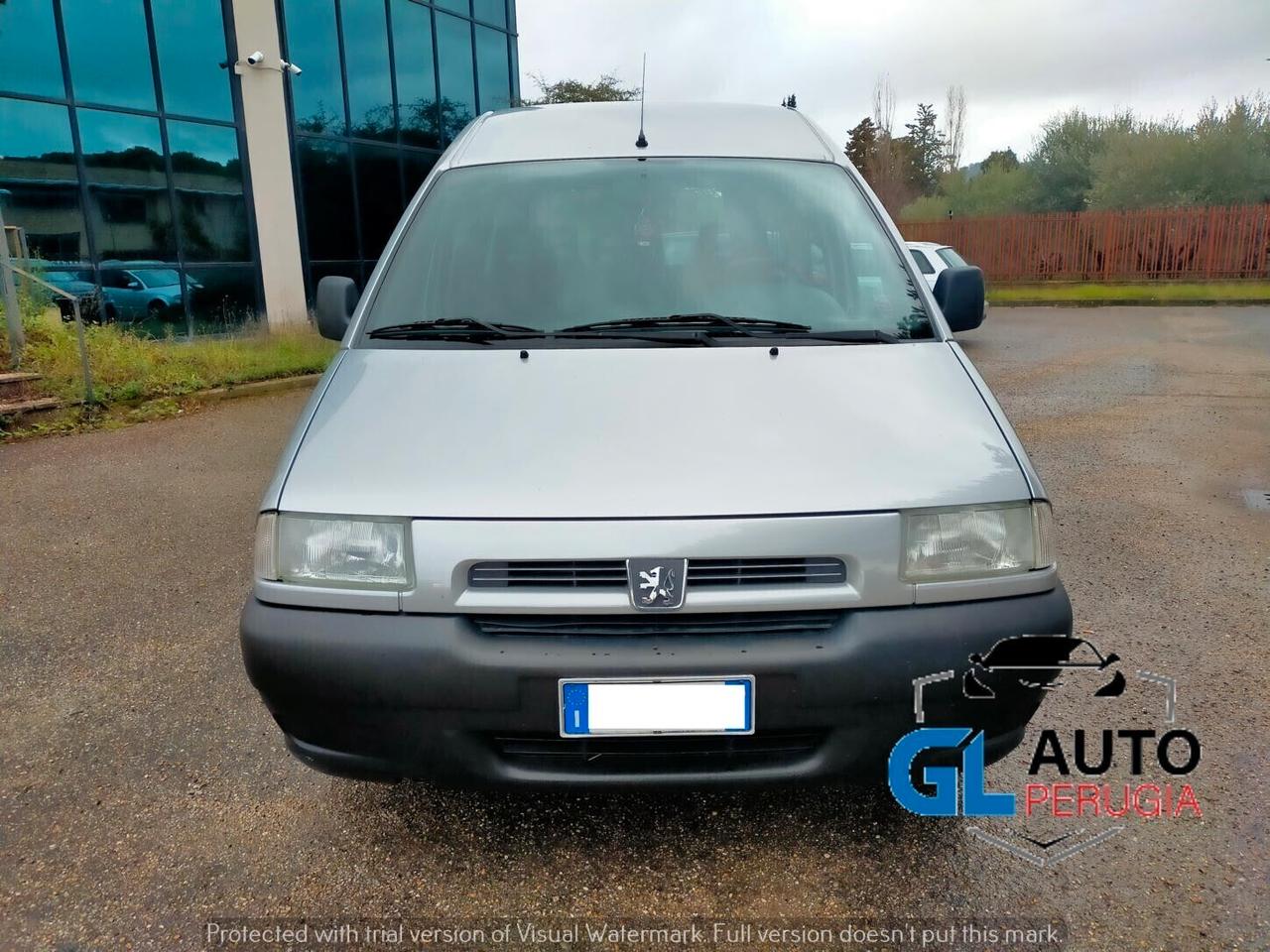 Peugeot Expert 1.6 benzina 6 p usato poco AUTOVETTURA