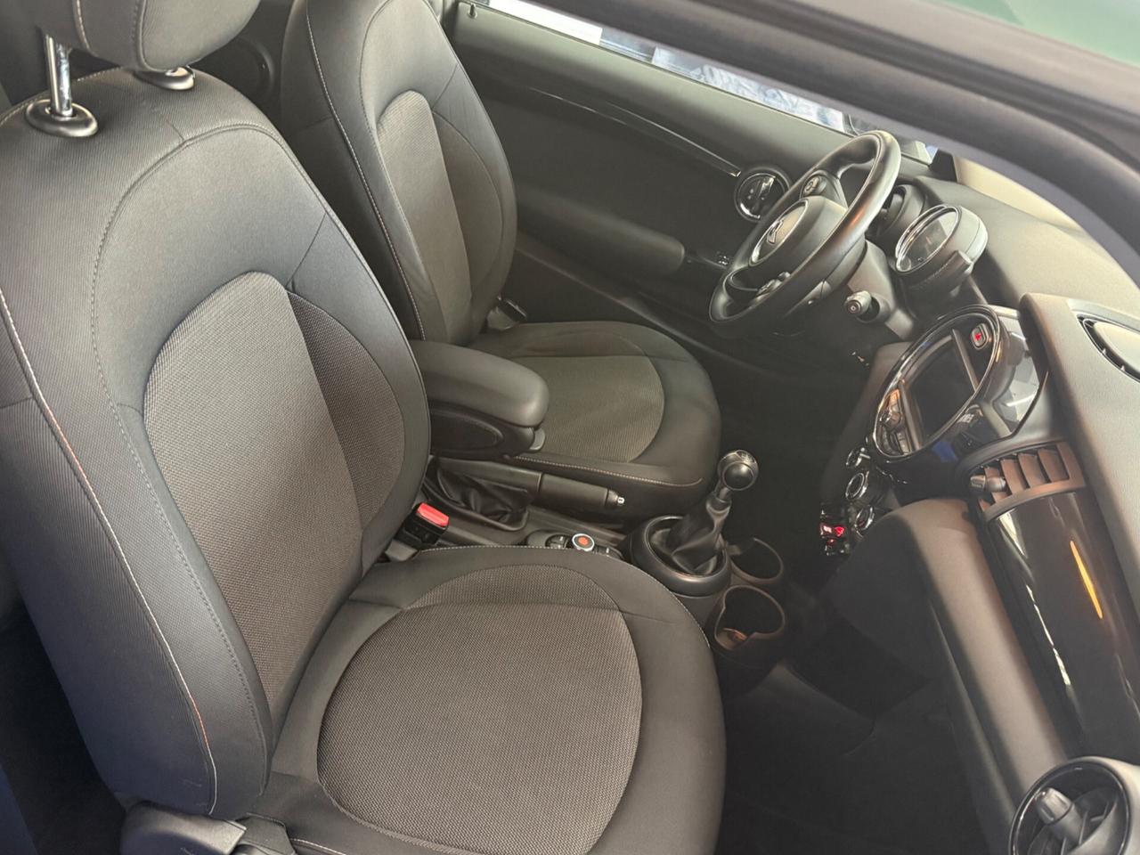 Mini 1.5 Cooper D 95 cv adatta a neopatentati accetto permute e finanziamenti