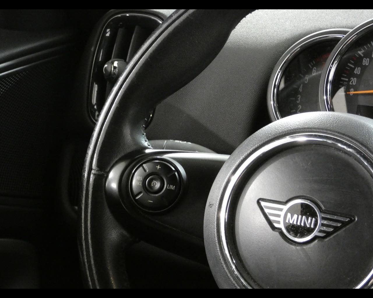 MINI Mini Countrym.(F60) - Mini 1.5 Cooper Hype Countryman
