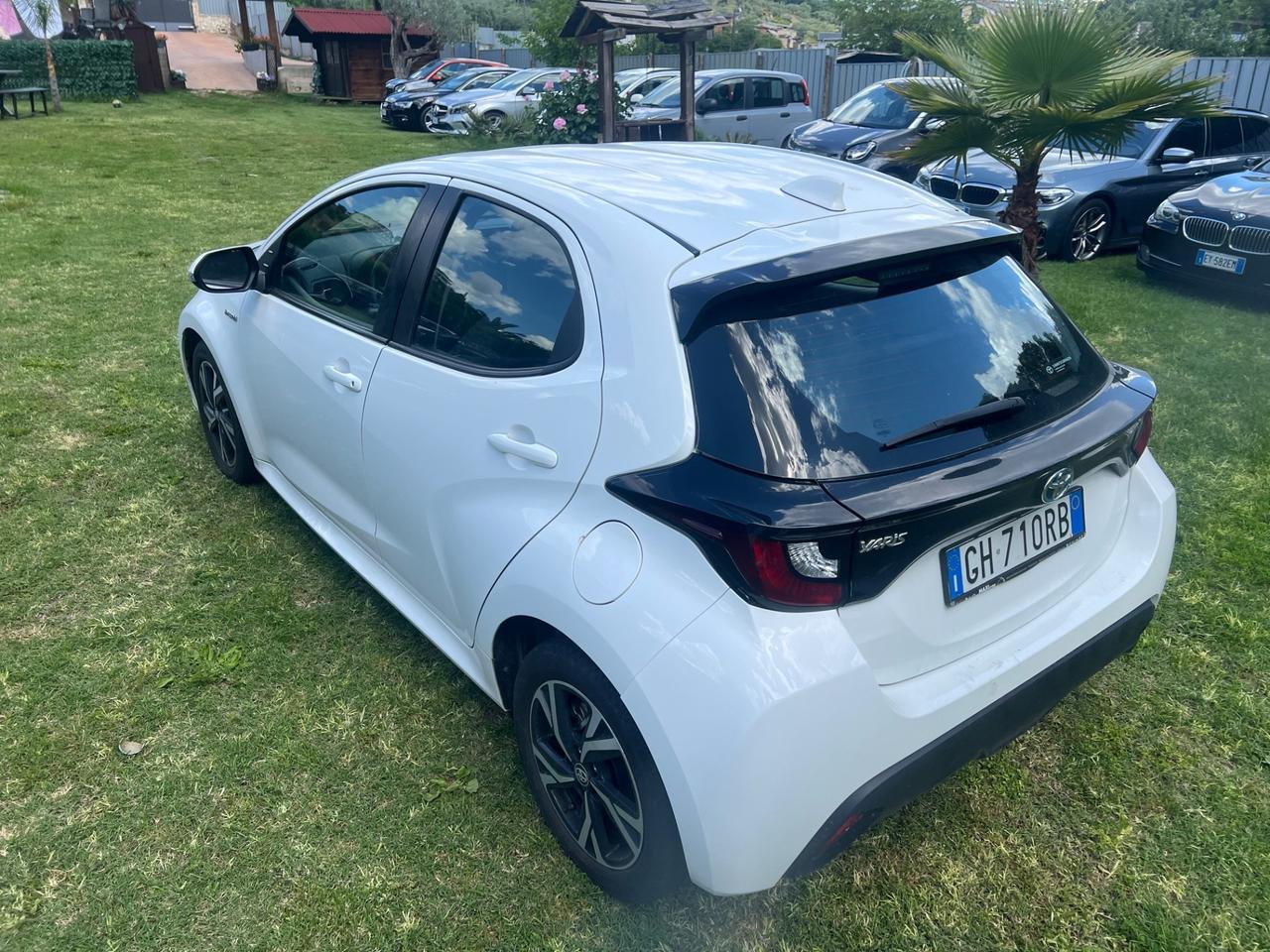 Toyota Yaris 1.5 Hybrid 5 porte Lounge