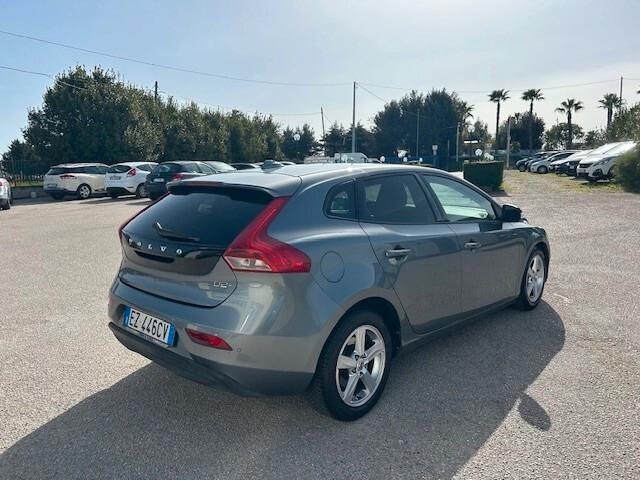 Volvo V40 D2 1.6 Momentum OK NEOPATENTATI