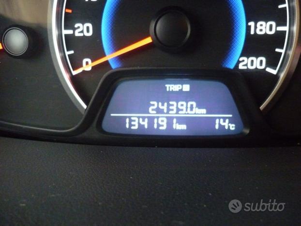 HYUNDAI i10 1.0 MPI Advanced