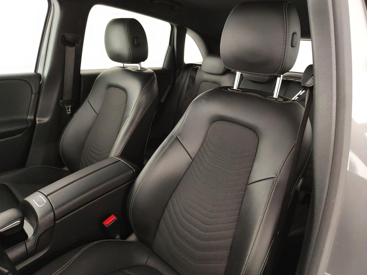 Mercedes-benz B 180 B 180 d Automatic Business Extra