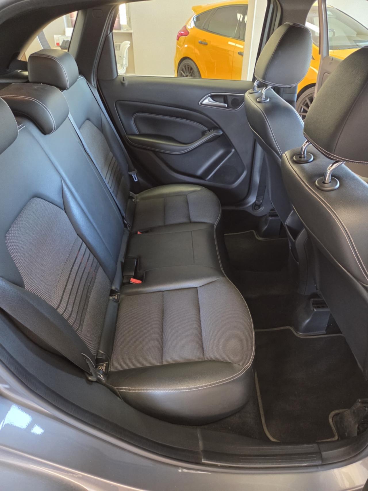 Mercedes-benz B 180 AMG