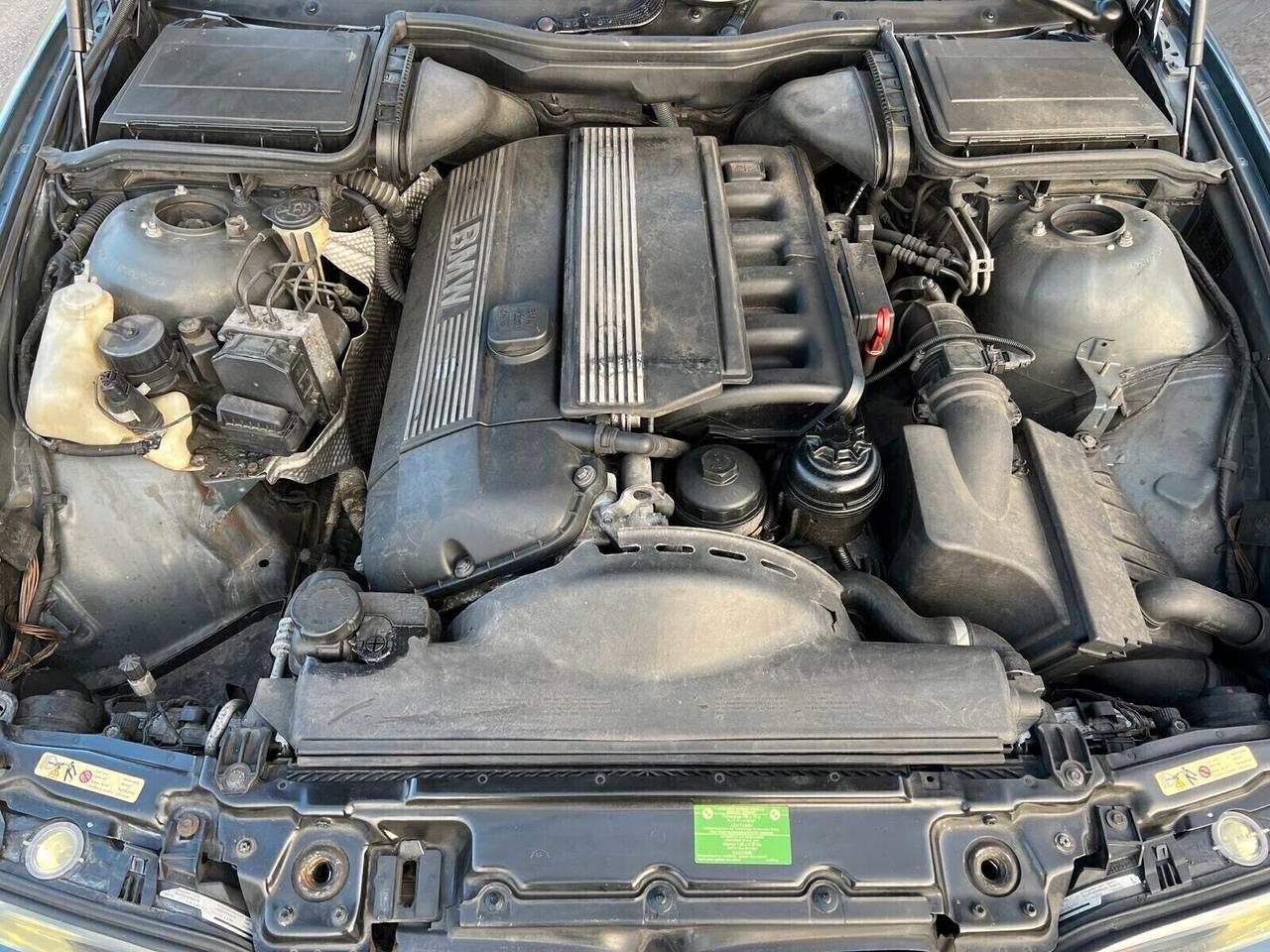 Bmw 528 528i 24V cat Touring Attiva