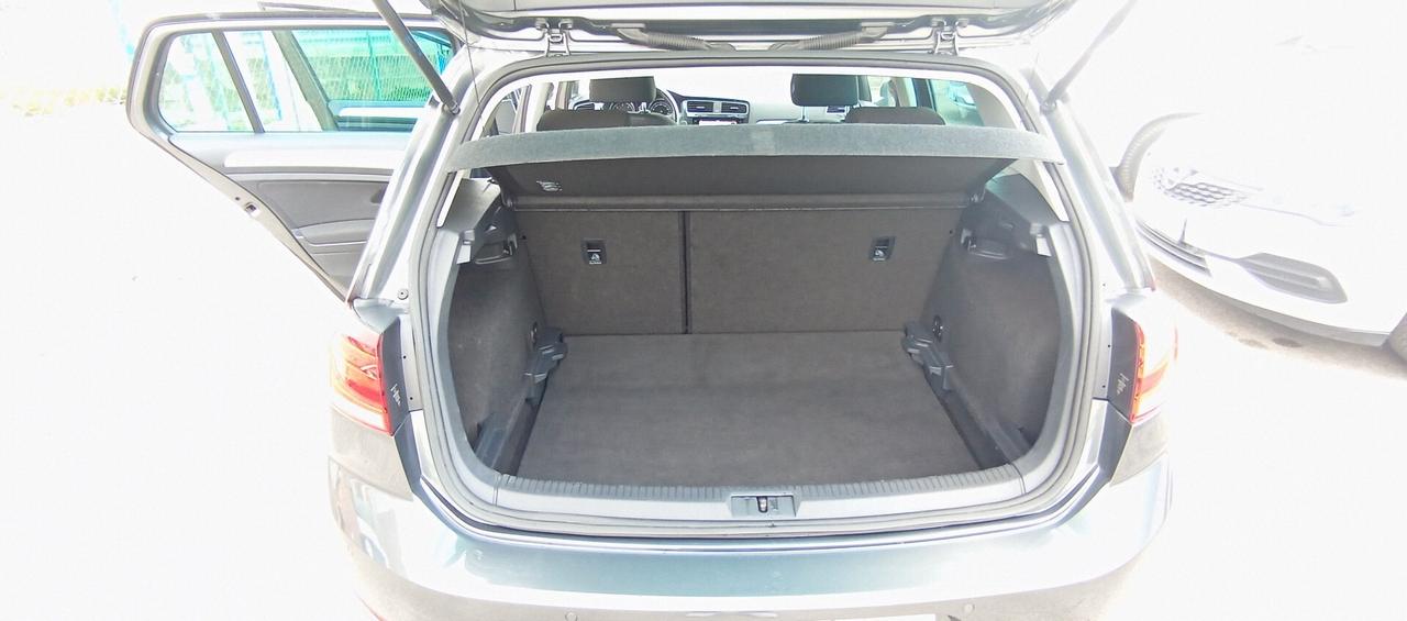 Volkswagen Golf 7.5 1.6 TDI 115 CV-Garanzia-Neopatentati