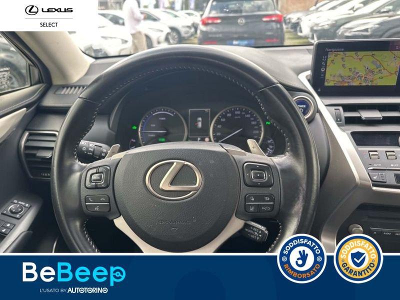 Lexus NX 300H 2.5 PREMIUM 4WD CVT