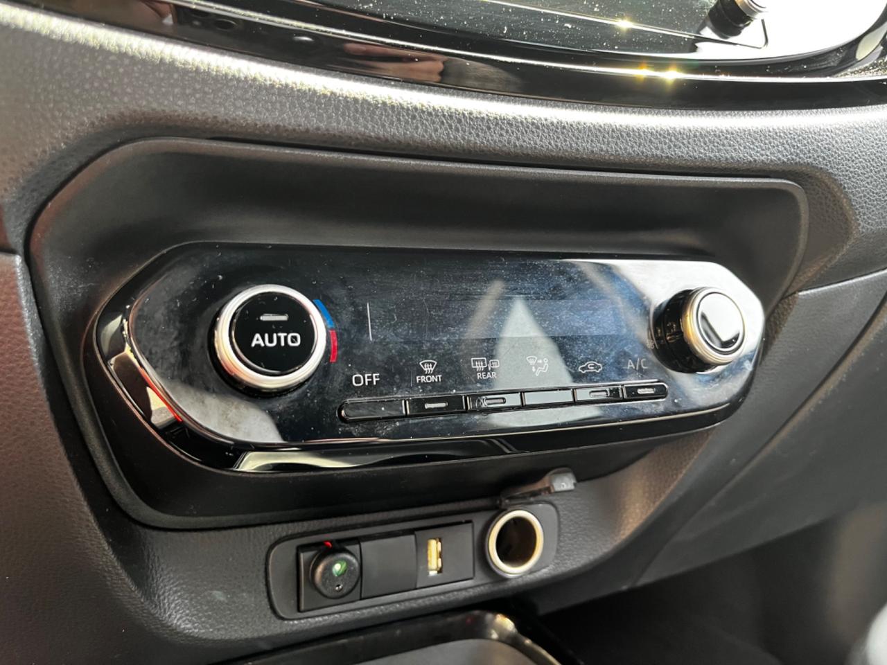 Toyota Aygo X 1.0 VVT-i 72 CV 5 porte Trend Air