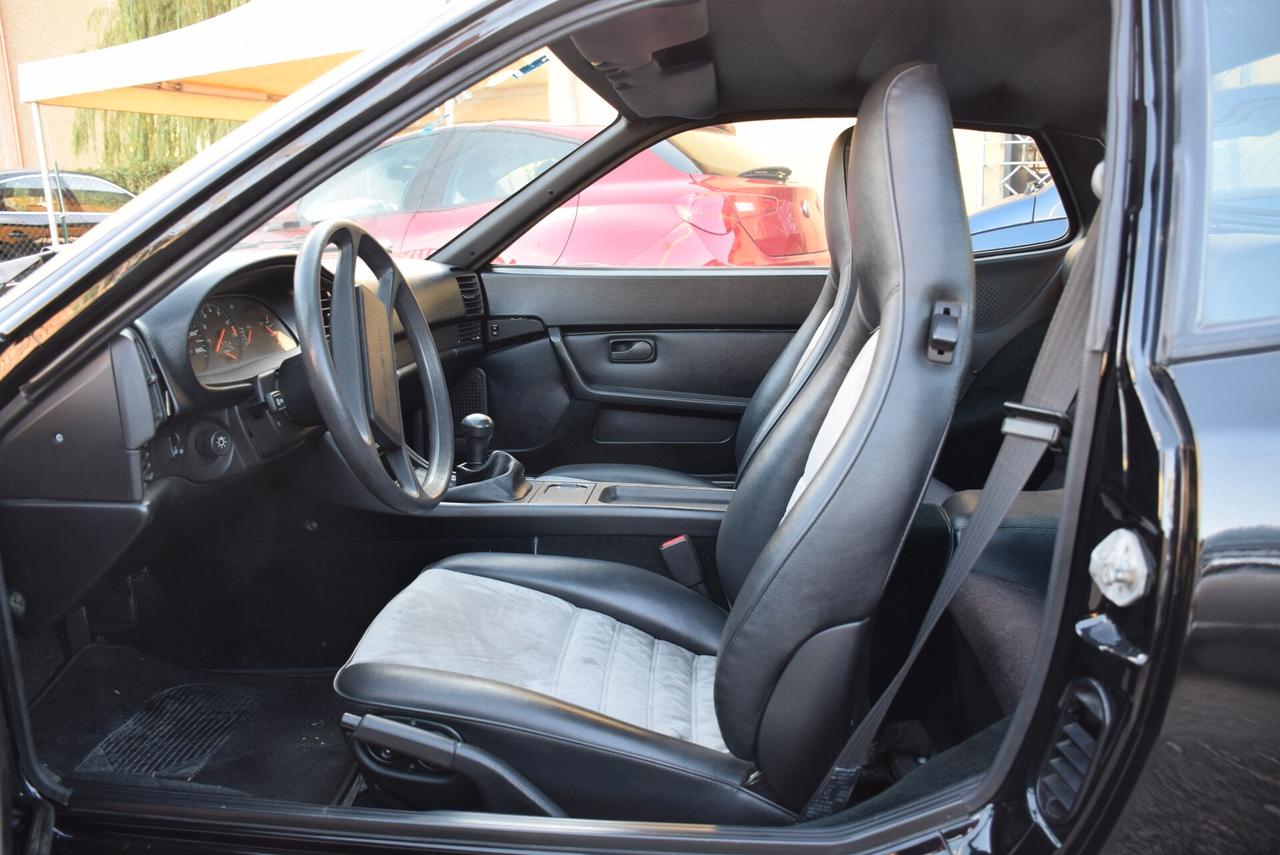Porsche 944 MONOSPECCHIO ASI 2.5 5M 163CV EPOCA