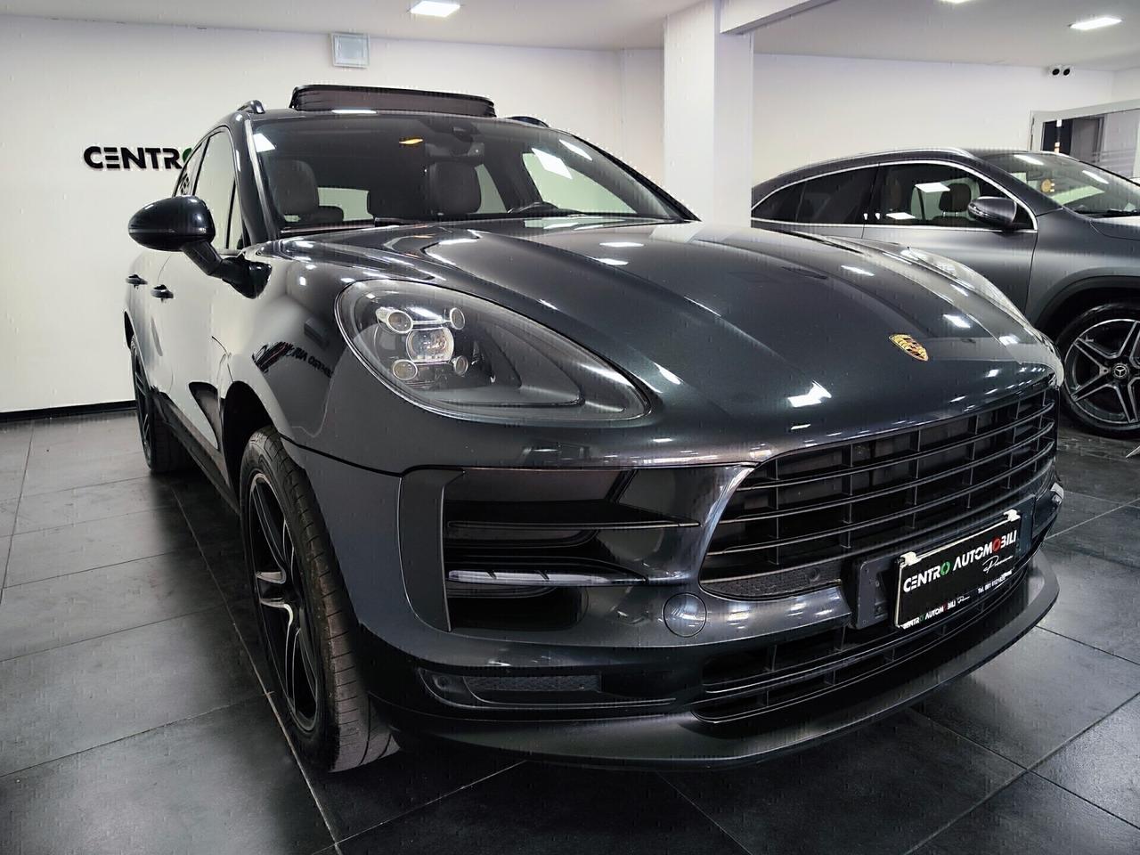 Porsche Macan 2.0 245cv Tetto Led